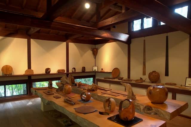 自然の味わいを生かした作品